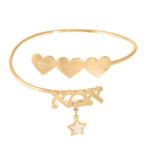 צמיד אמא מתלפף עם חריטת ילדים על לבבות