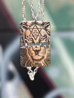 ⁦שרשראות דיסקית עם כלביא⁩ – תמונה ⁦2⁩