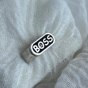 טבעת מלבן מעוגל עם כיתוב לבחירה