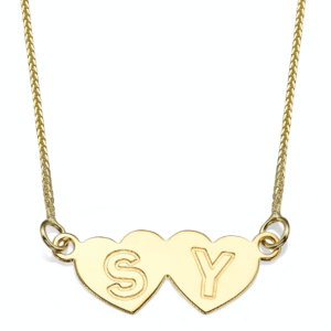 שרשרת זהב 14K עם שני לבבלות ועליהם חריטת אותיות לבחירה