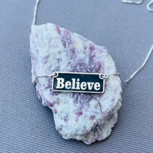 שרשרת Believe מלבנית