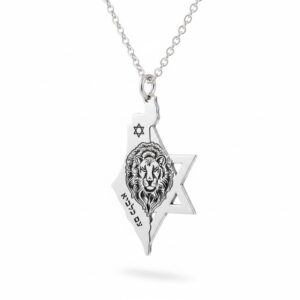 שרשרת עם כלביא 1